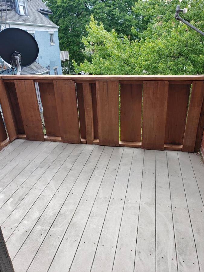 Spacious Industrial Split Level With A Balcony Cincinnati